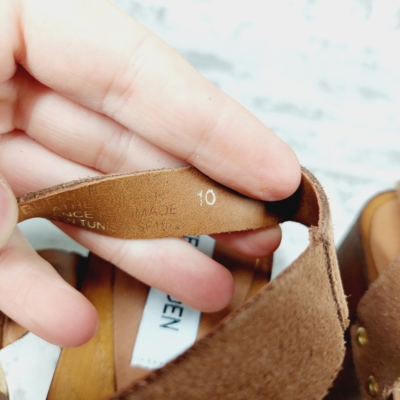 New Steve Madden Alabama Platform Suede Brown Strap Wooden Studded Sandals F642 - Picture 10 of 11